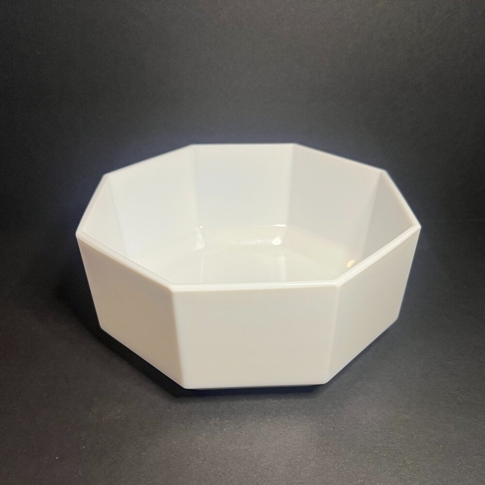 Vintage 1980s France 21 White Milk Glass Octagon Cereal / Soup Bowl Dish 3 x 7"